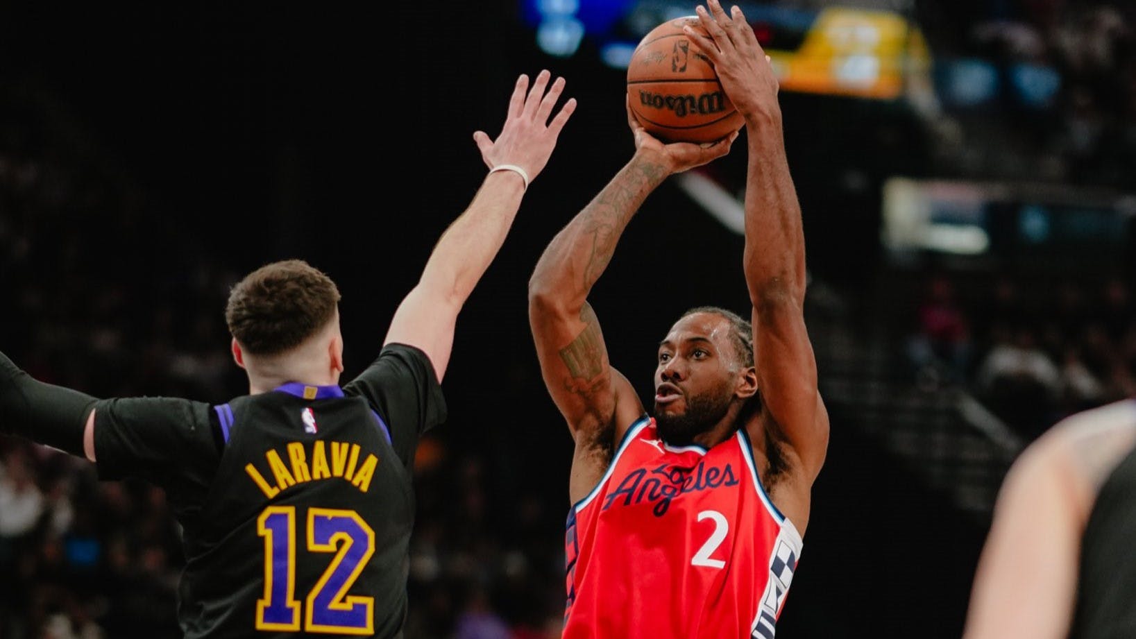 NBA: Kawhi Leonard returns as Clippers fend off late Lakers rally 

